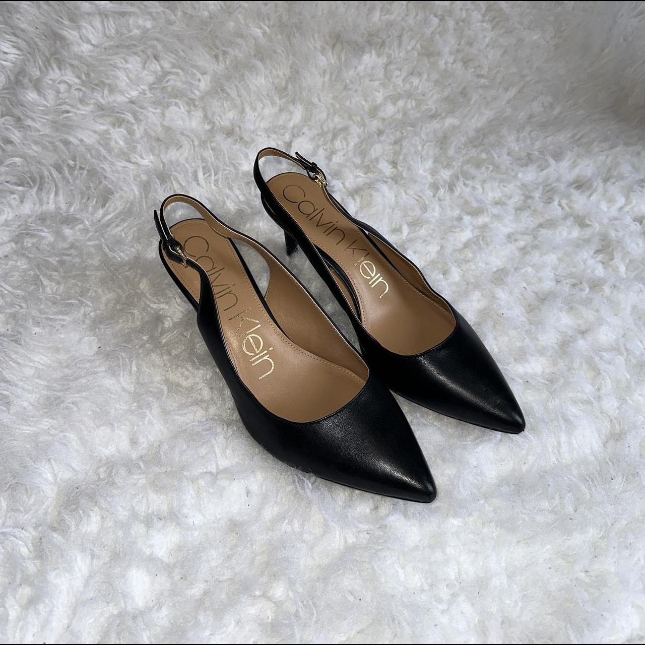 Calvin klein sales giona pump