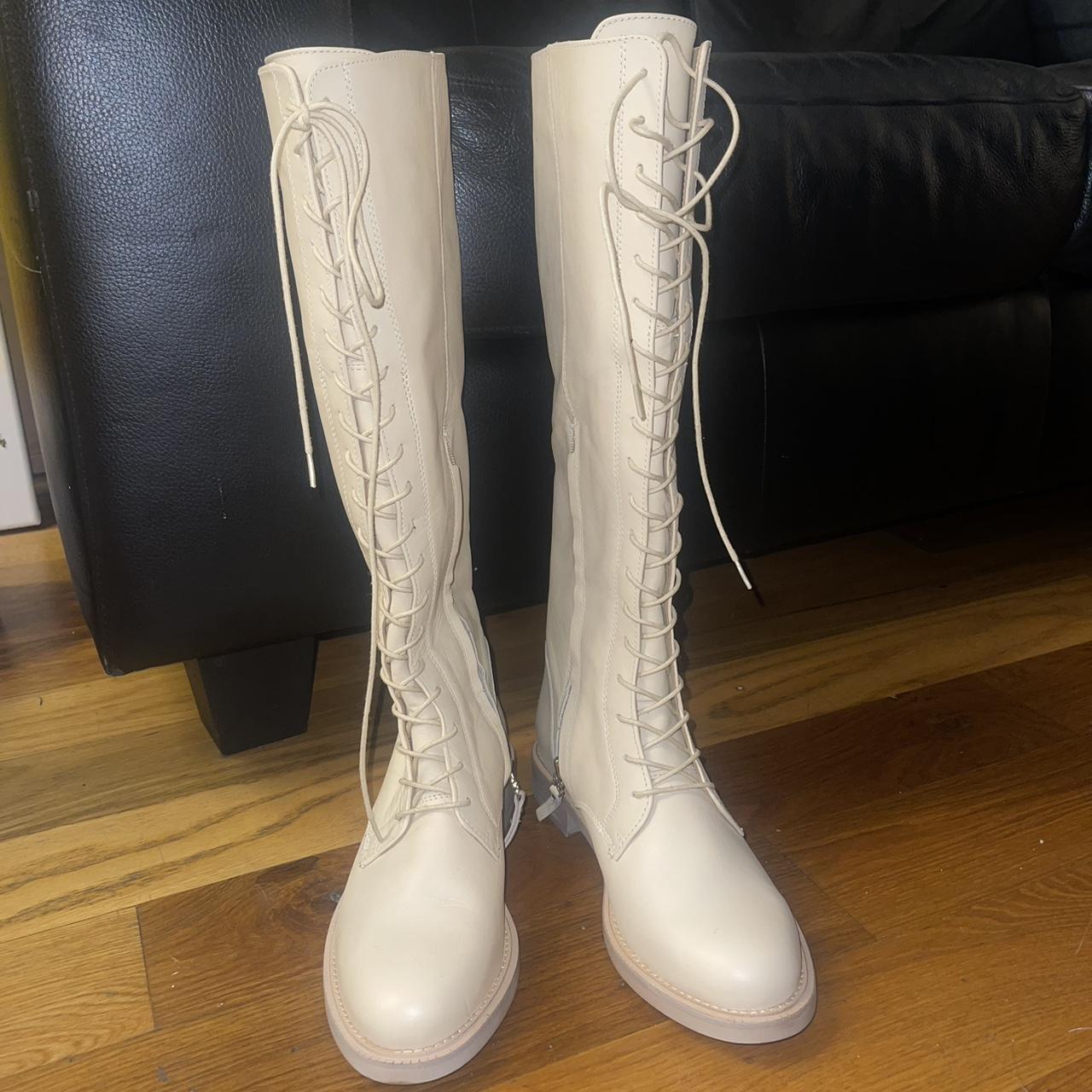 White boots hotsell sam edelman