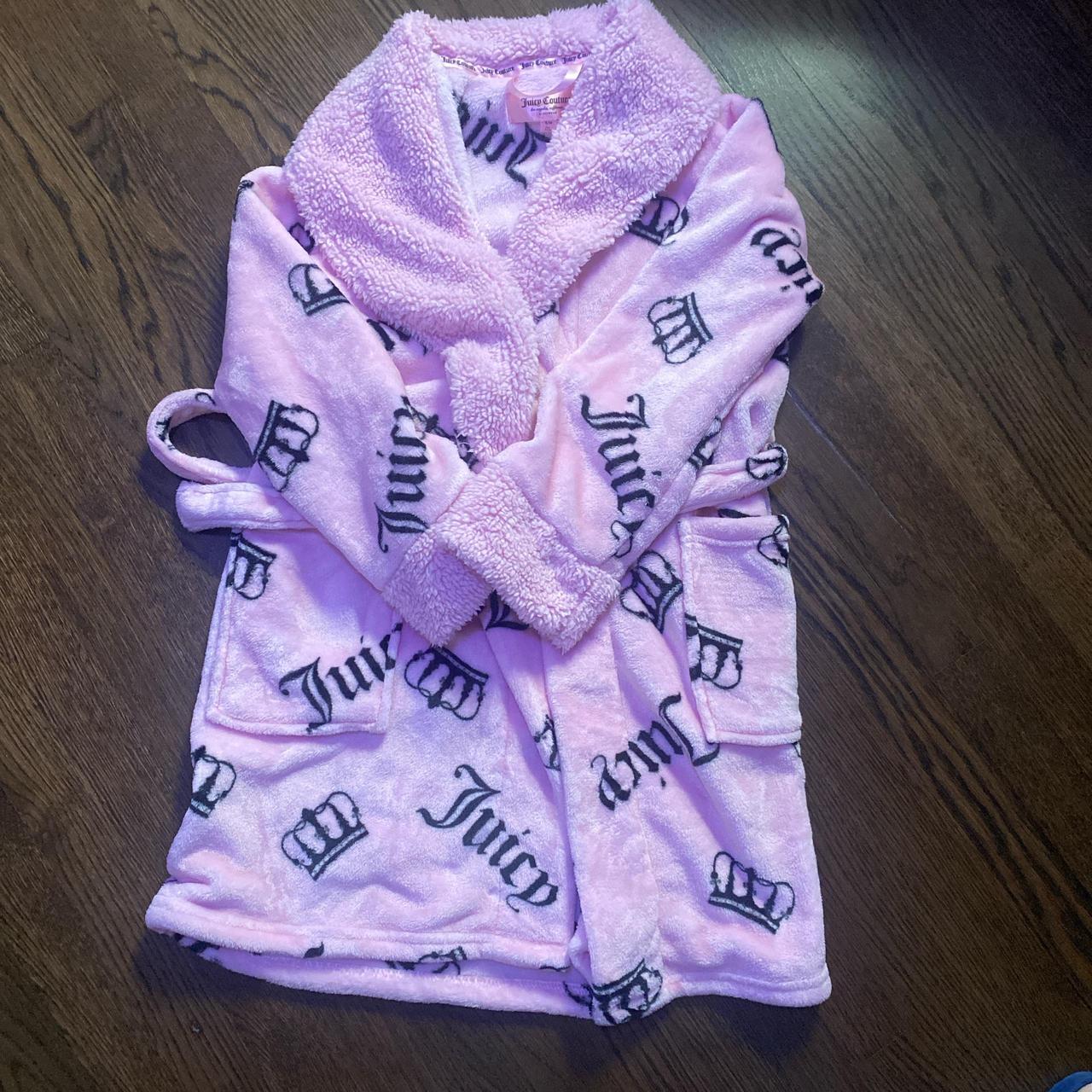 item listed by evega78