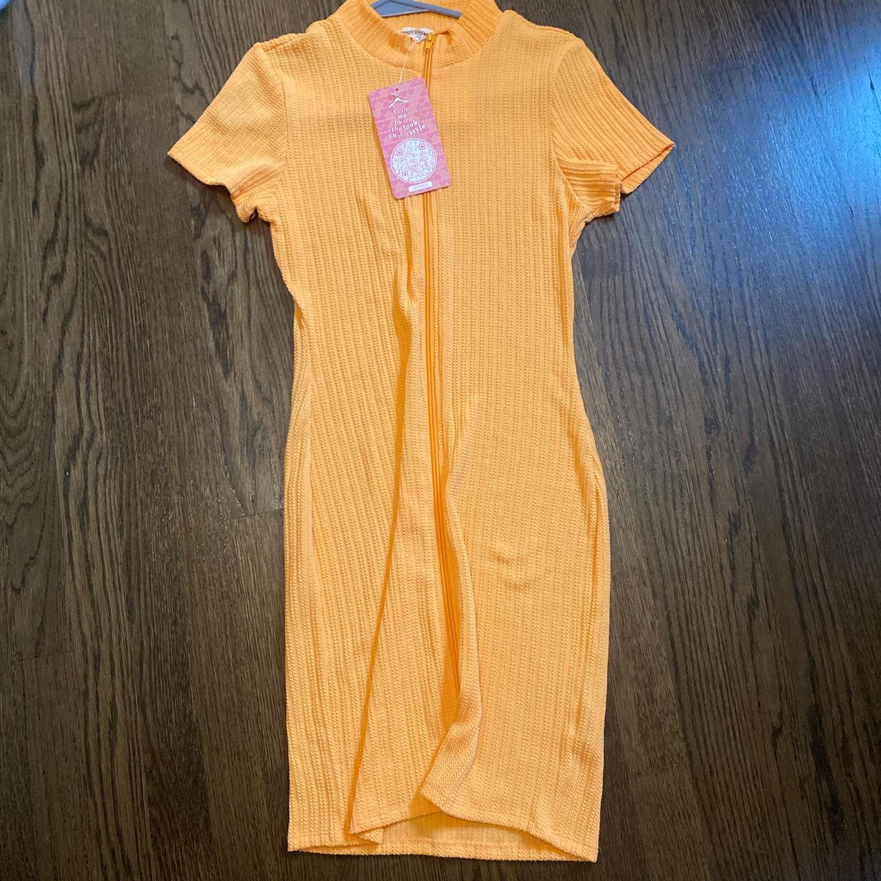 item listed by evega78