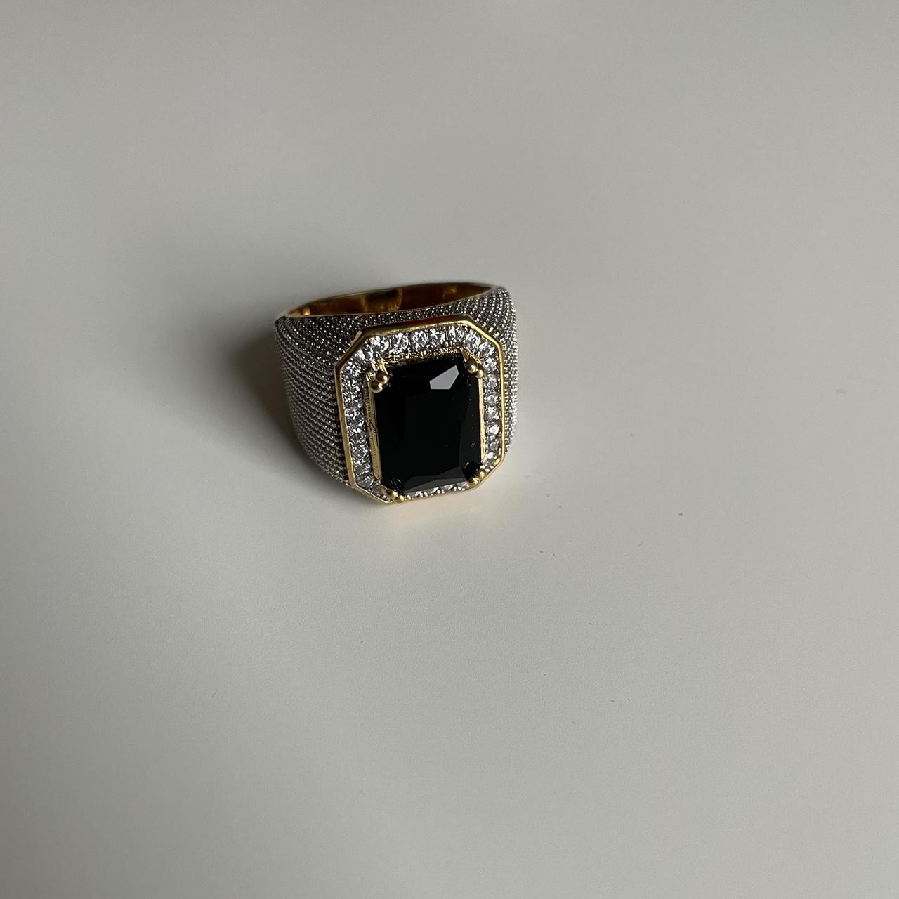Men’s/Unisex Diamanté Black Stone Gold Ring Bought... - Depop