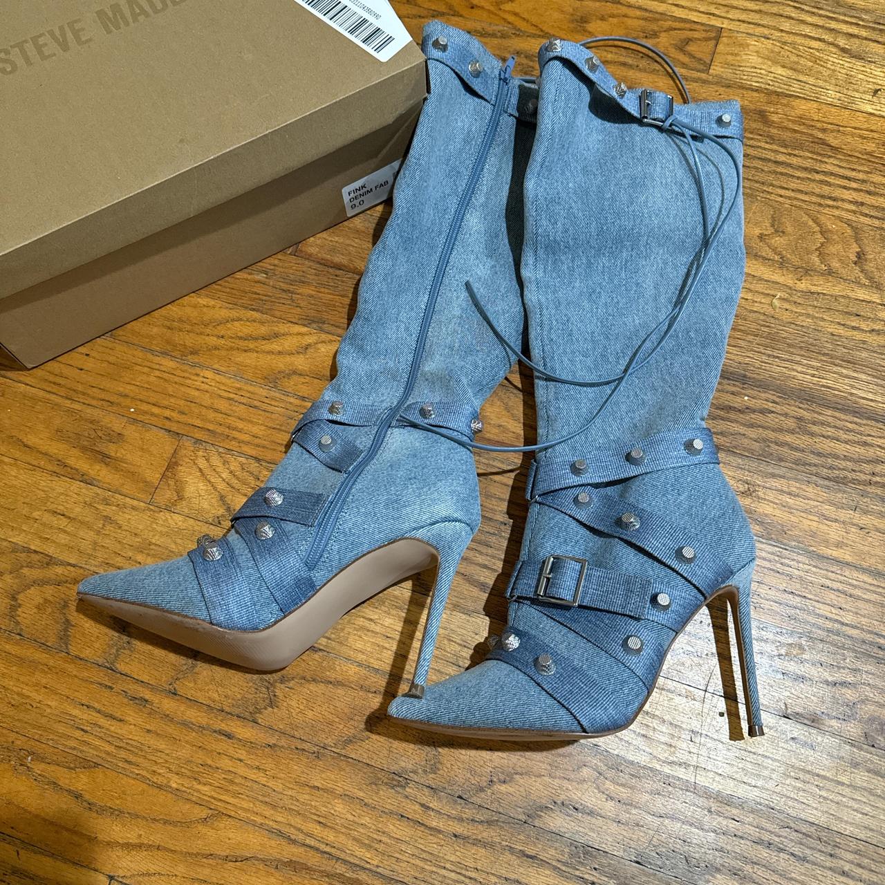 item listed by laramoss