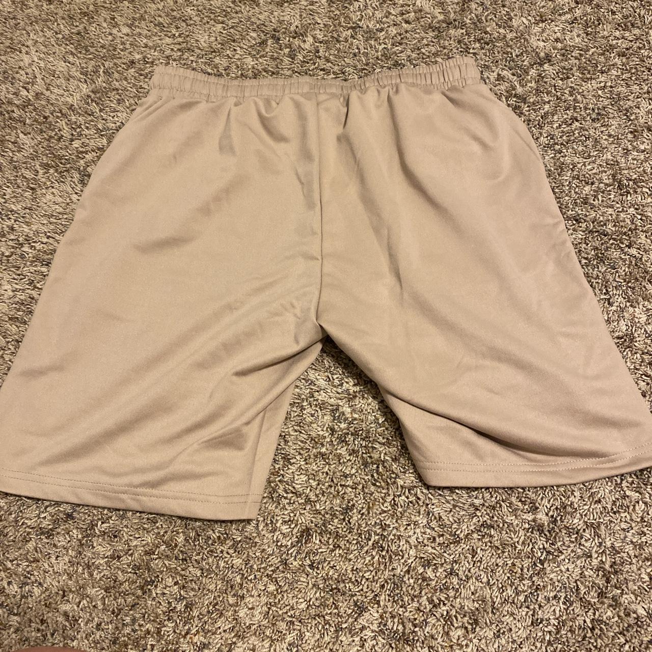 SHEIN Men's Tan and Cream Shorts Depop