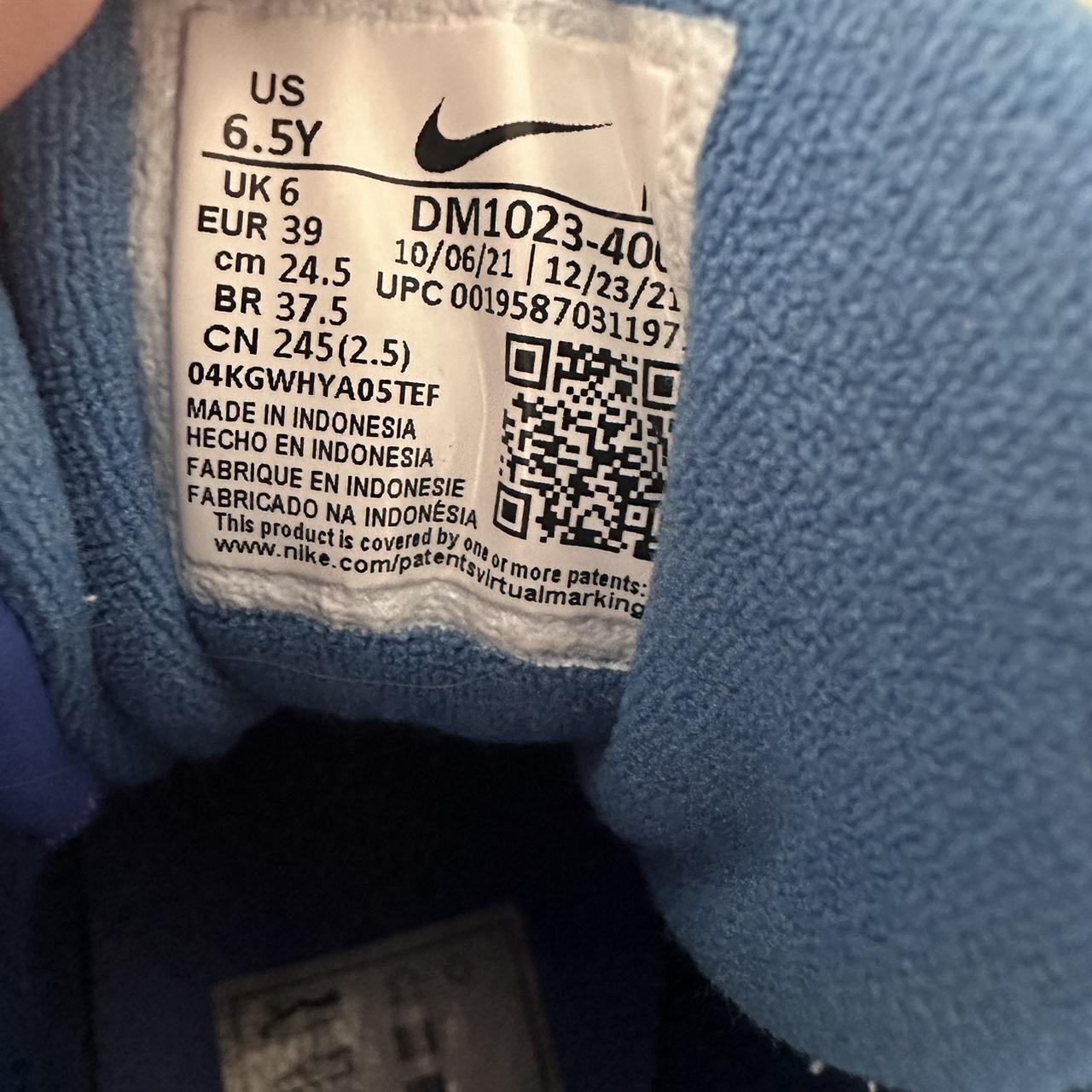 nike womens uptempo