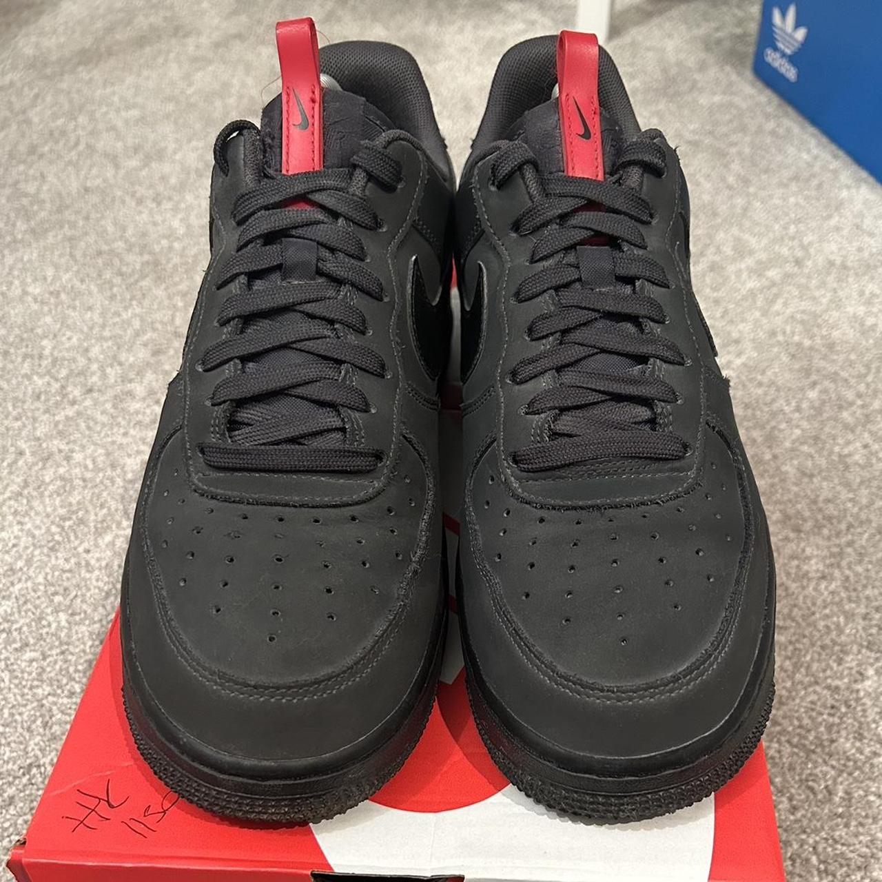 Nike air force 1 clearance anthracite black and red