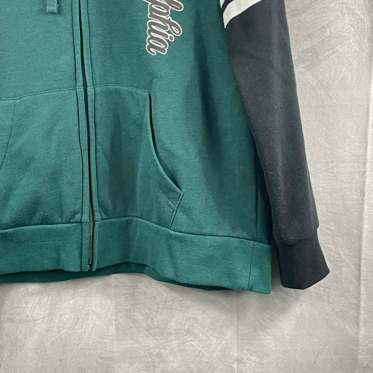 VintageSweetTee Philadelphia Eagles Football Conference Champions Vintage Graphic Hoodie (Rare One of A Kind)