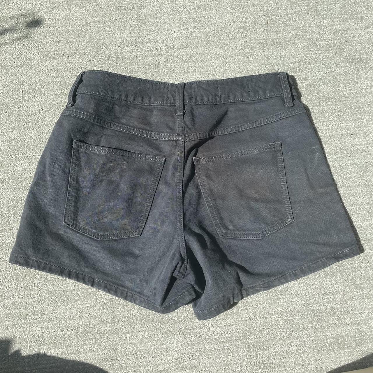 Universal Thread Women's Black Shorts | Depop