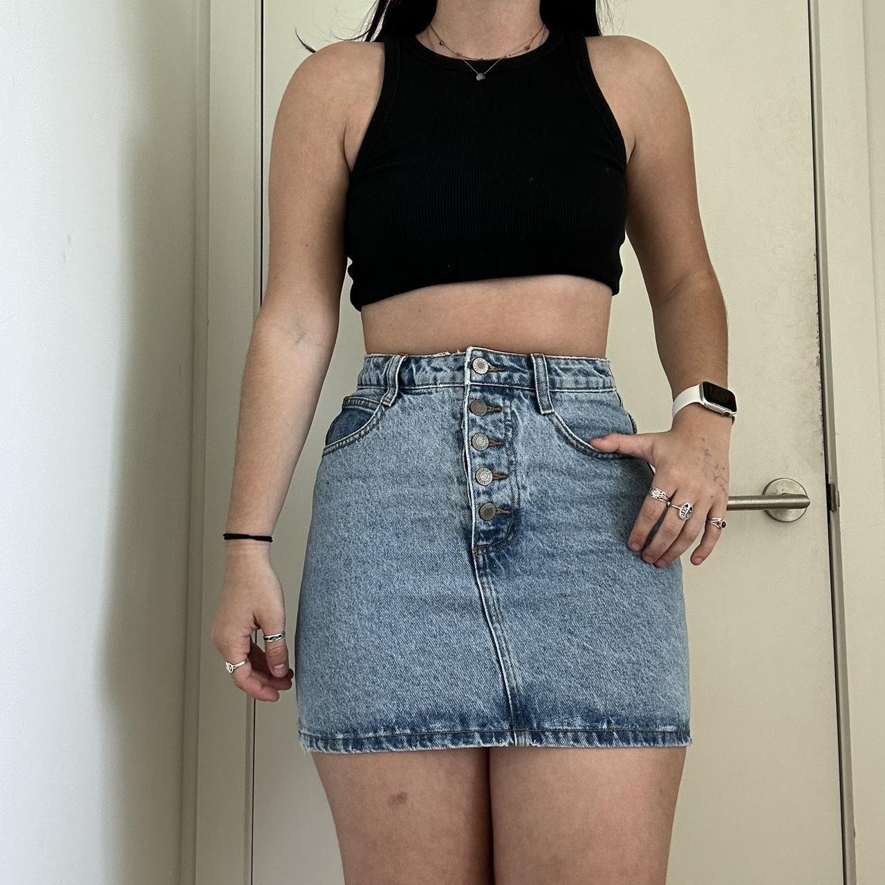 Brandy Melville Women's Skirt Blue M – Brandy Melville Denim