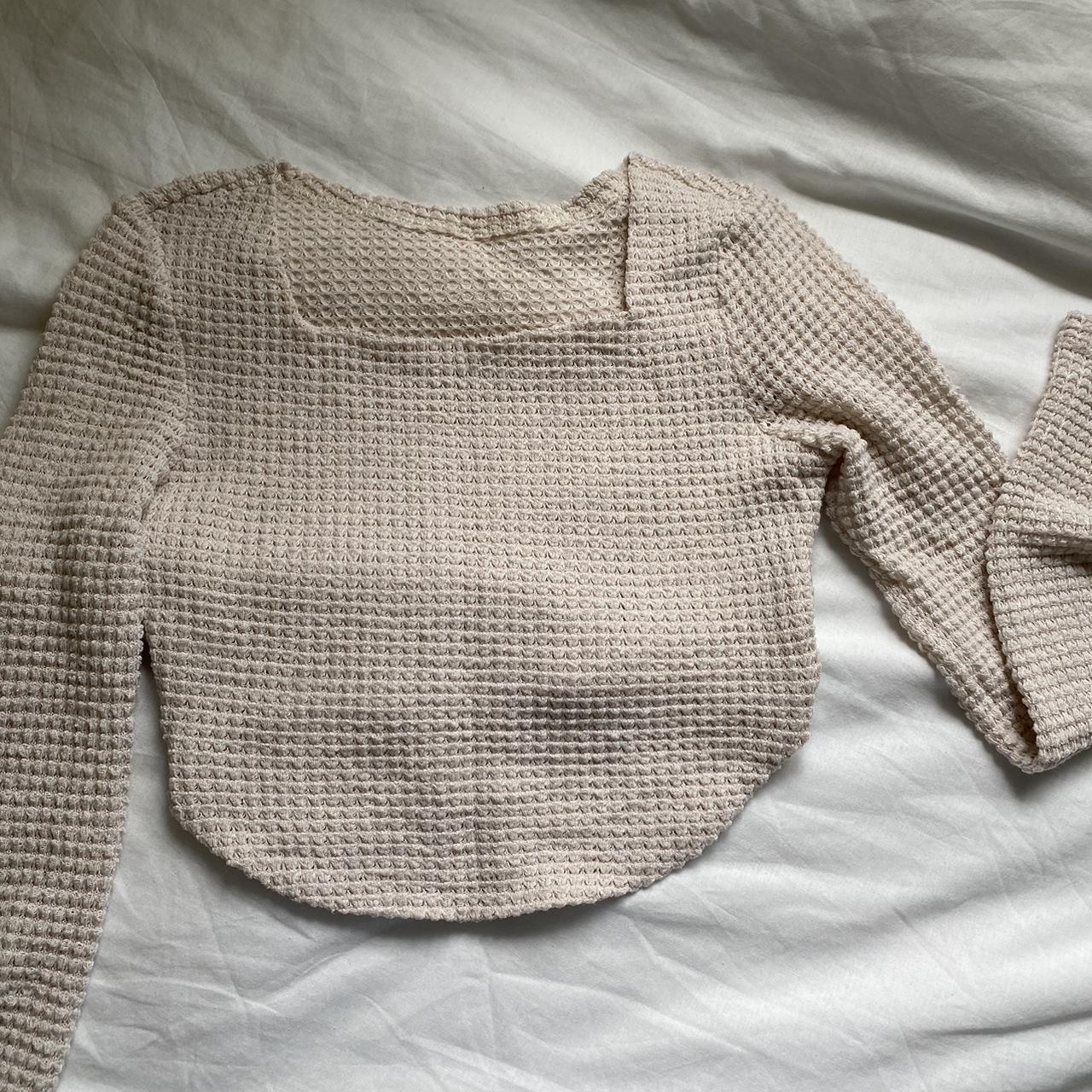 Beige crop top from shein, good quality - Depop