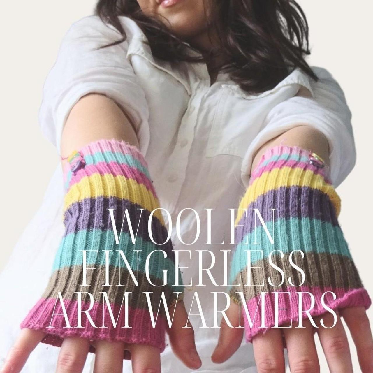 WOOLEN FINGERLESS ARM WARMERS' Jump back to... Depop