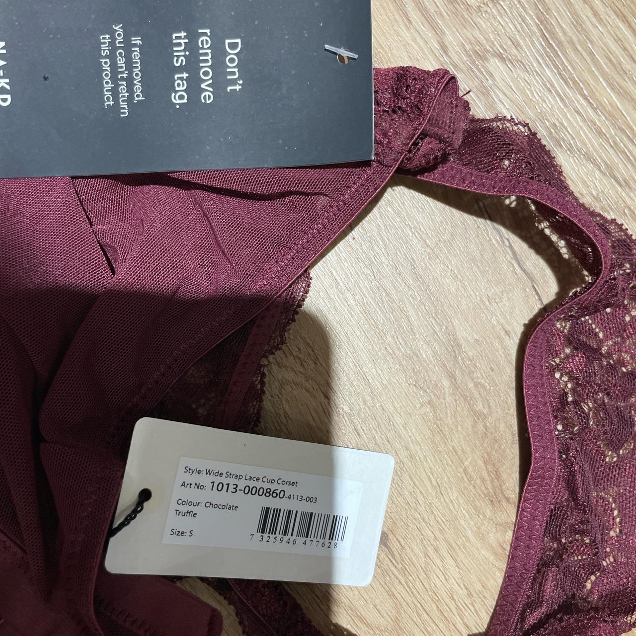 Brand new with tags maroon lace corset. Has hooks on - Depop