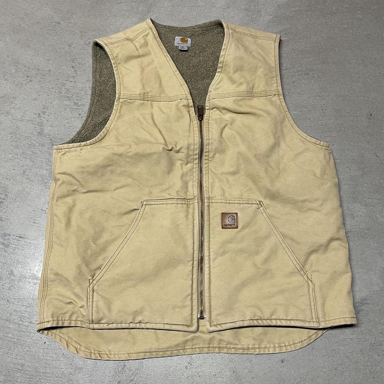 Carhartt Men's Tan Gilet | Depop