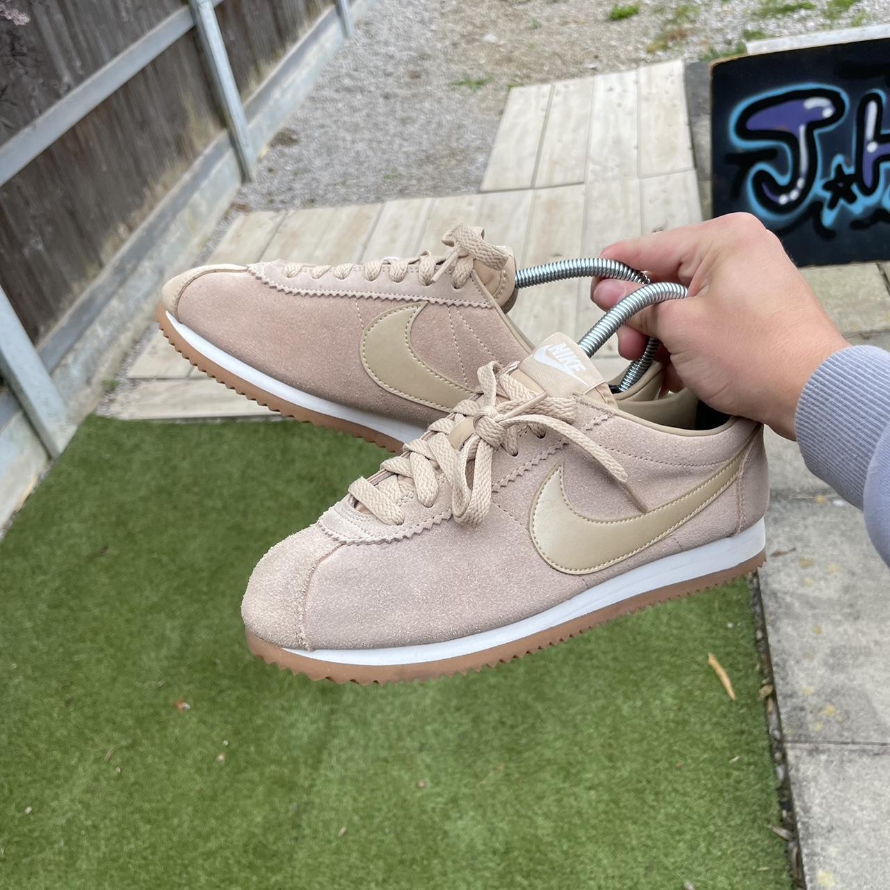 Nike cortez mushroom best sale