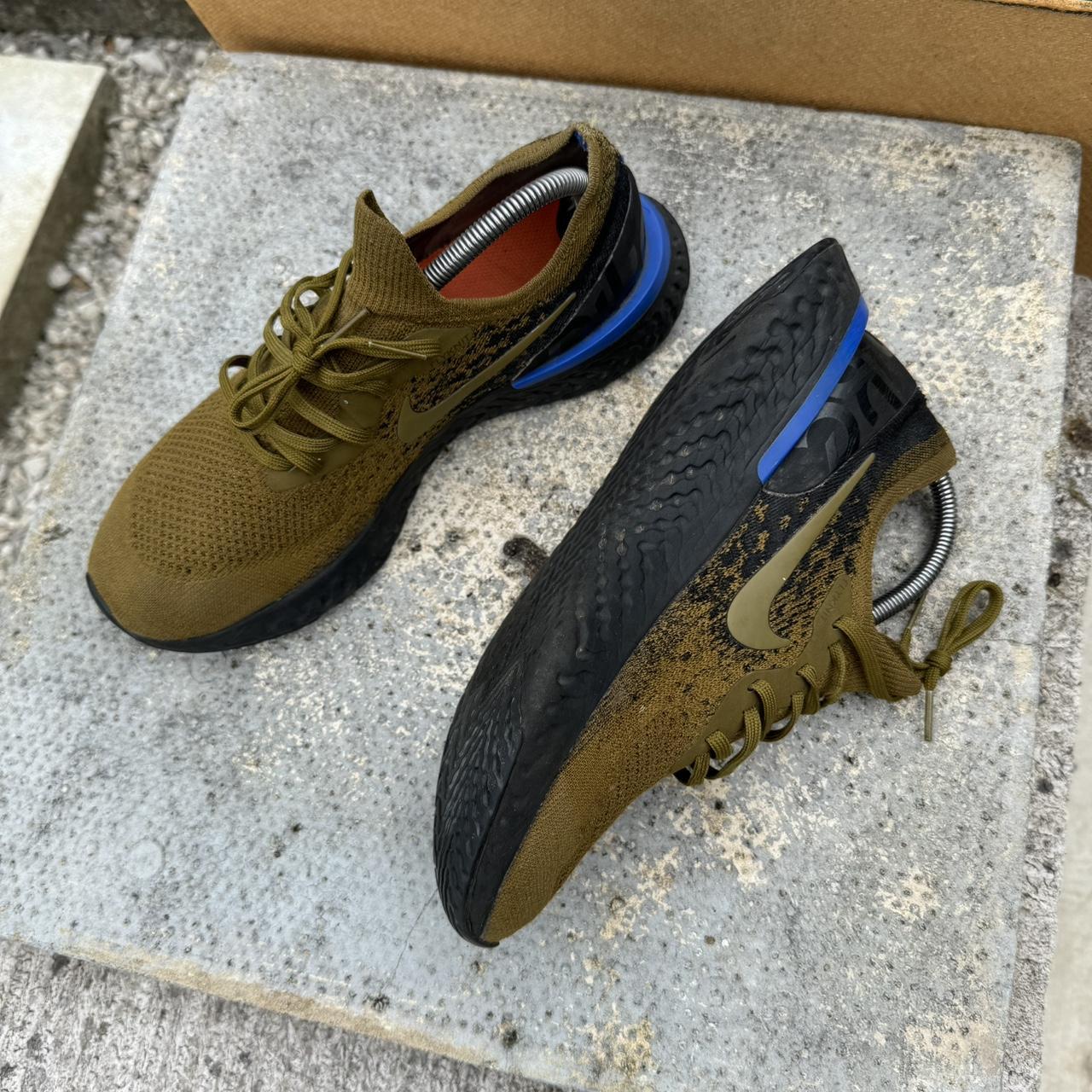 Nike Epic React Flyknit Womens Grey Nike Women's Epic React