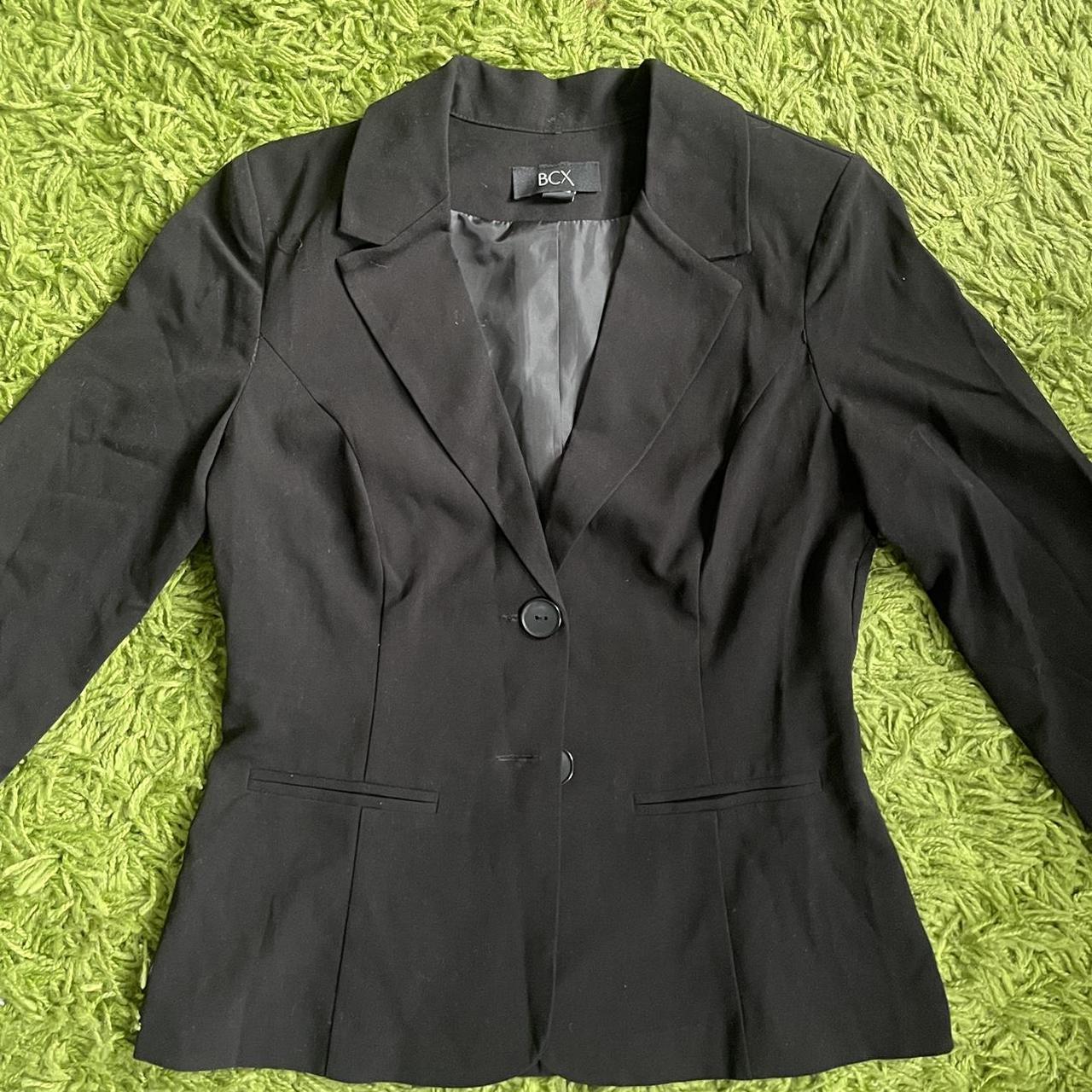 NEW W/O TAGS Bcx blazer Size M, Light shoulder