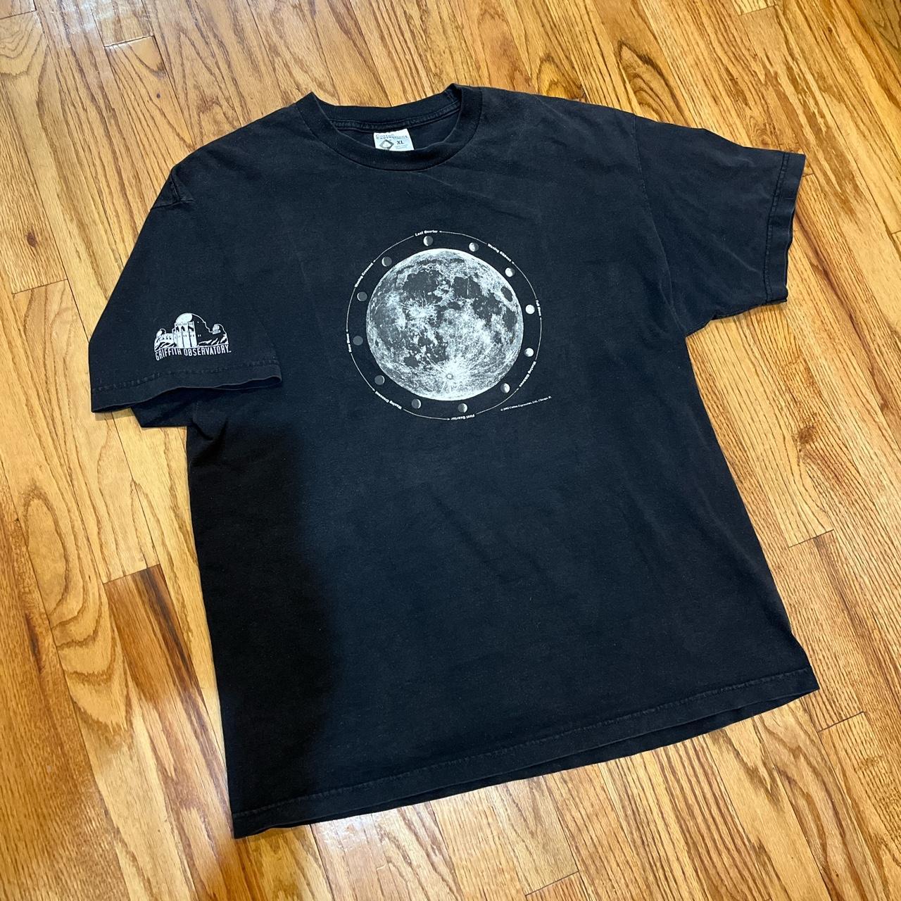 🦚vintage 2002 phases of the moon t shirt 🦚super cool... - Depop
