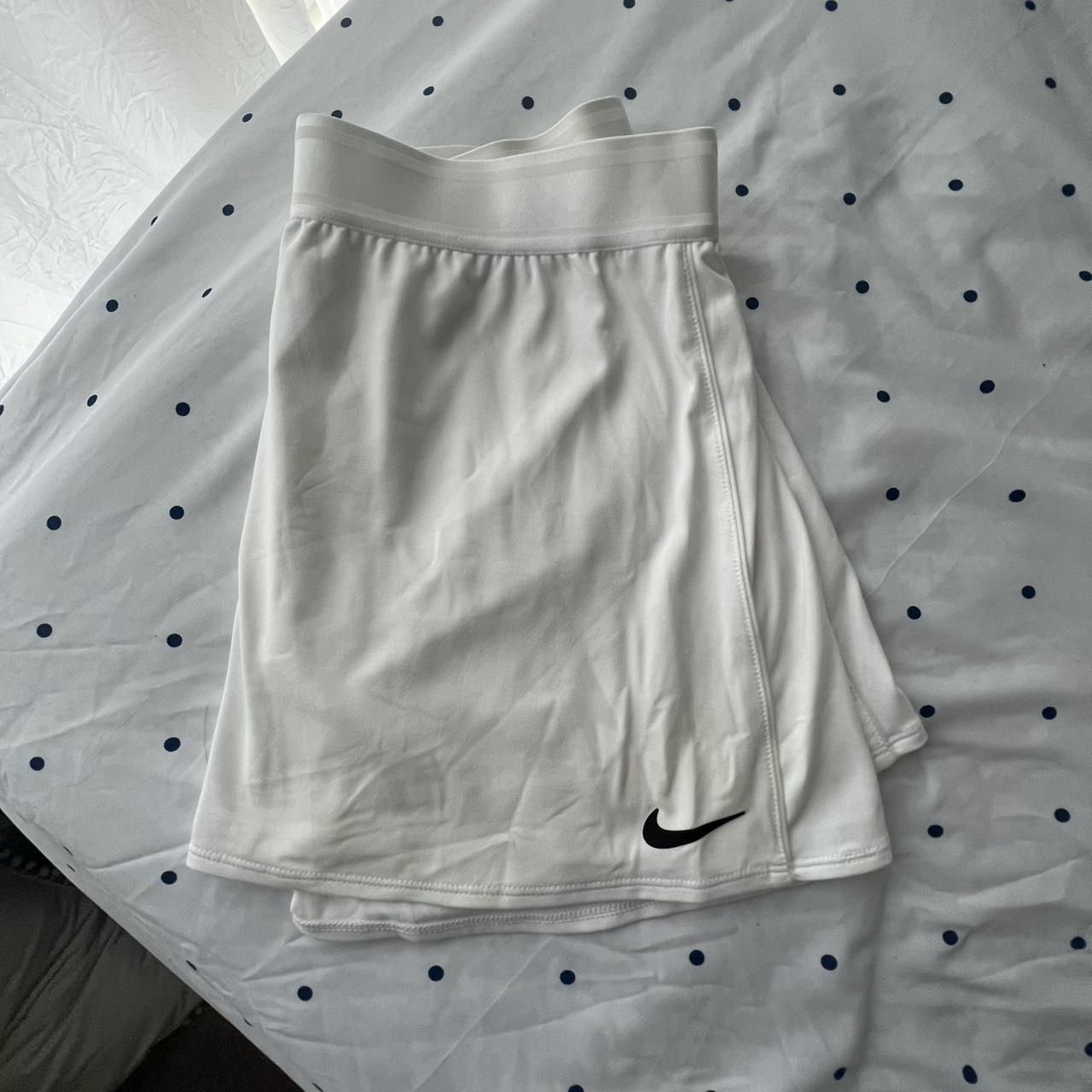 womens white nike tennis skirt
