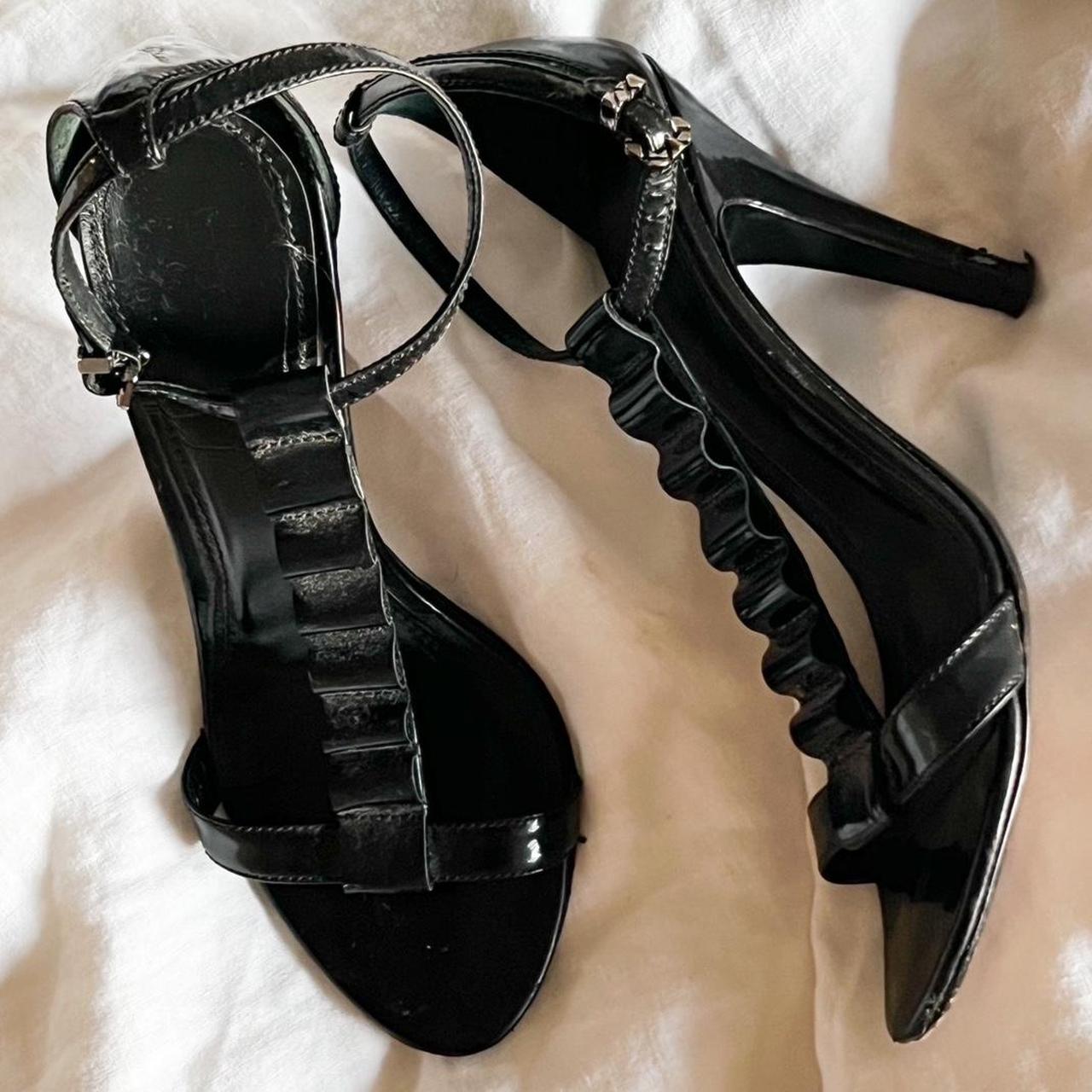 burberry black heels