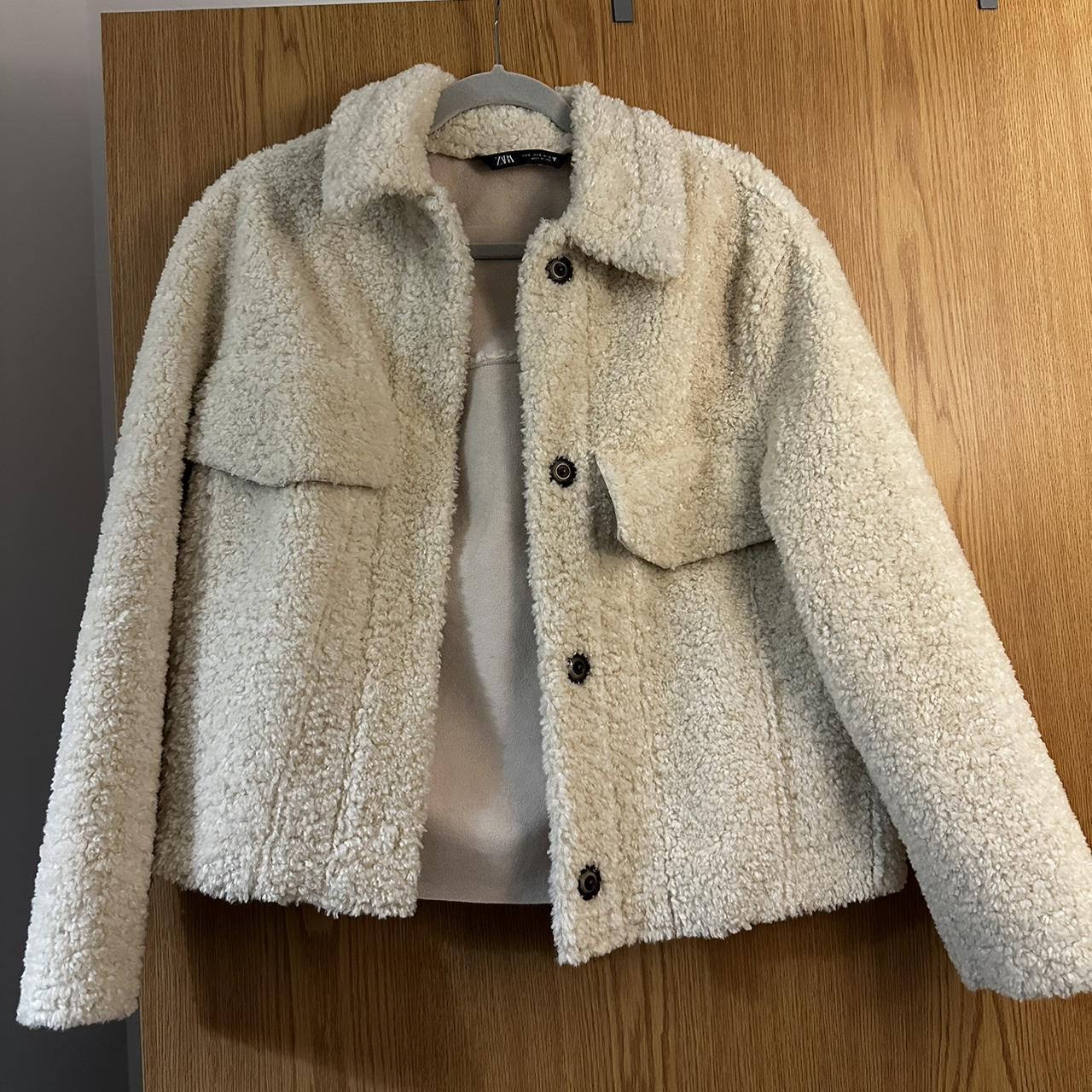 Zara Women's Cream Jacket | Depop