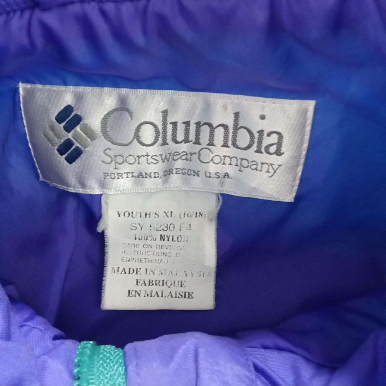 Vintage 90s Columbia Sportswear Women's/Youth... - Depop