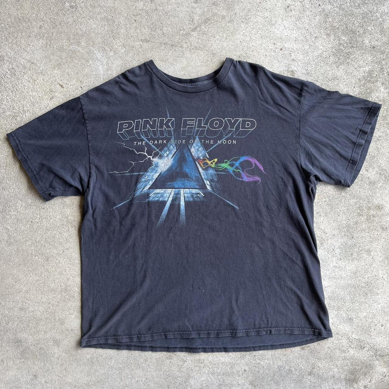 Liquid 2024 blue x pink floyd y2k black tee