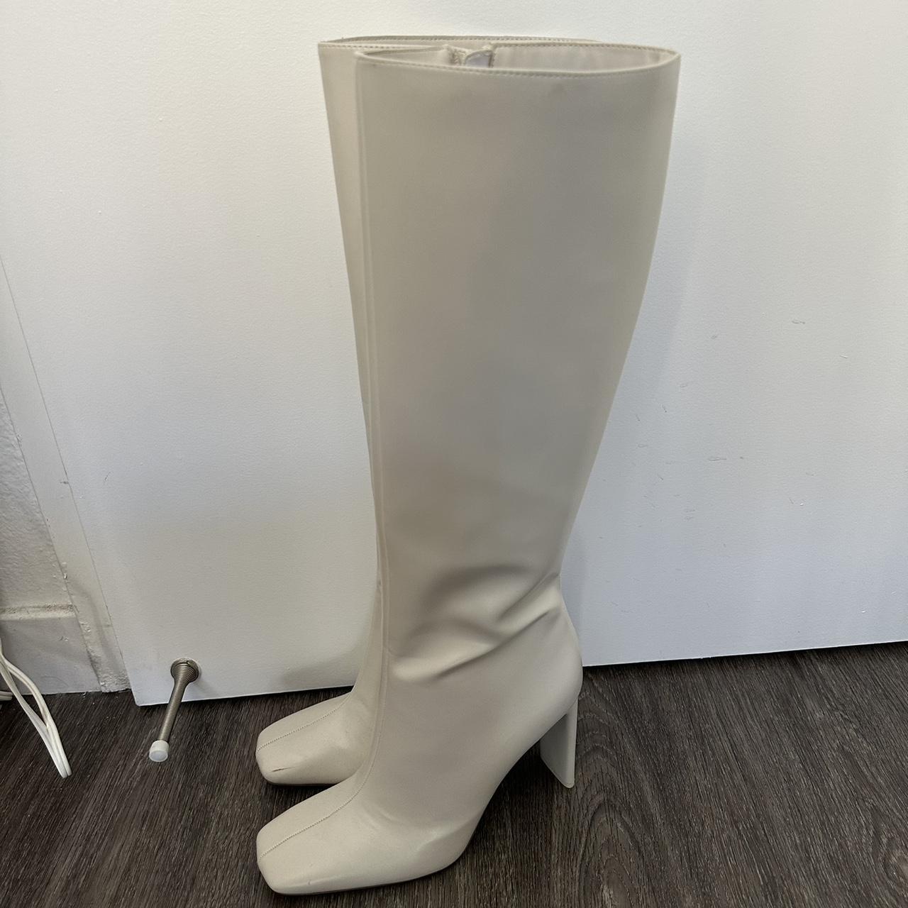 White zara-knee-high-boots - Depop
