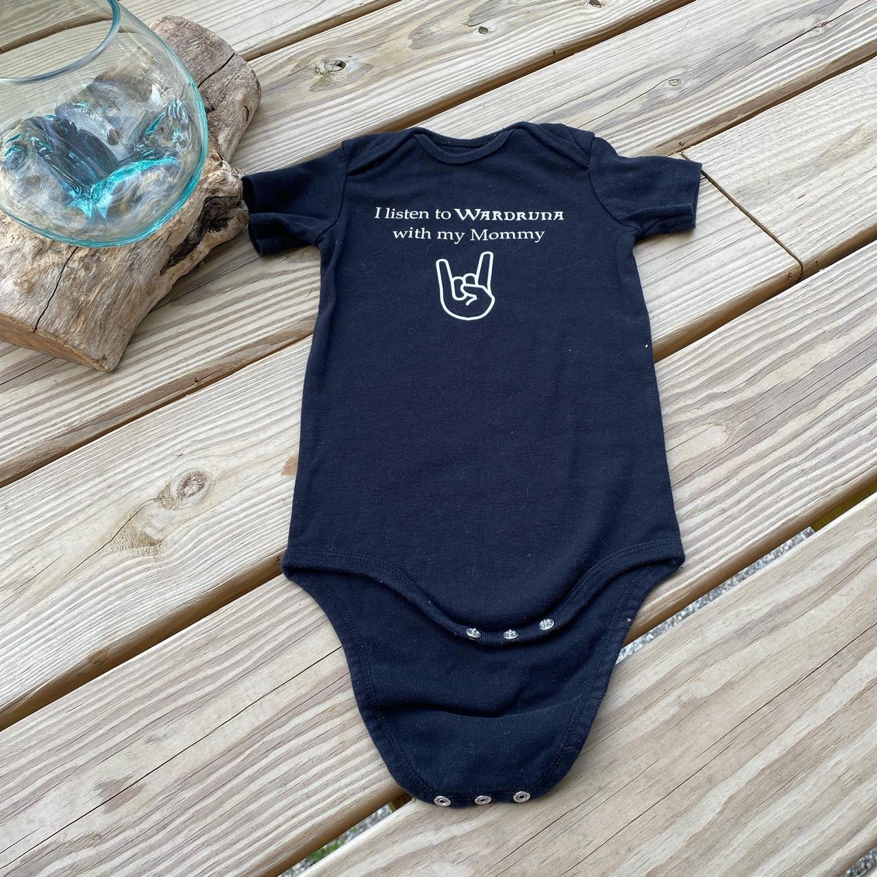 item listed by linenmooncloak