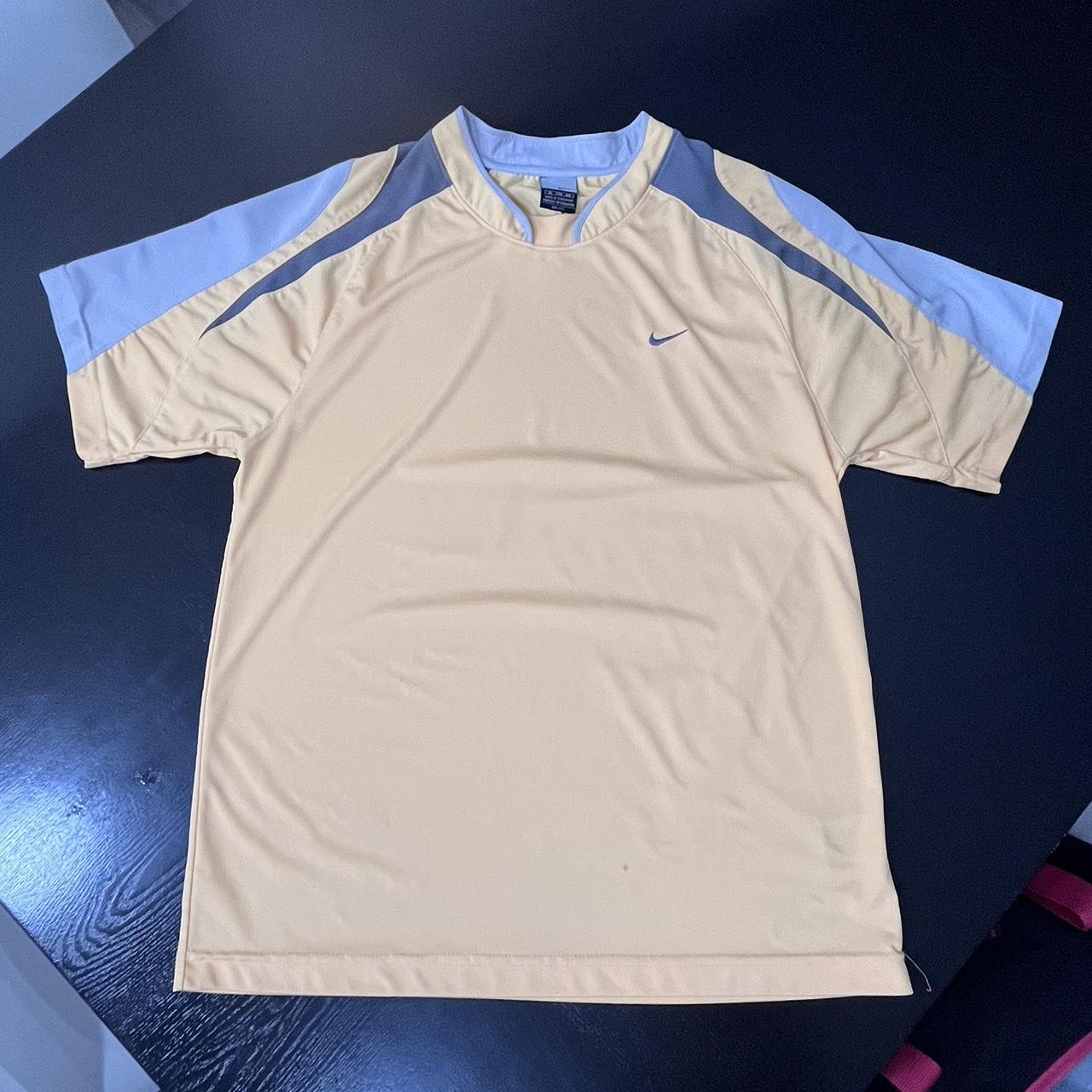 item listed by robinhoodofswag_