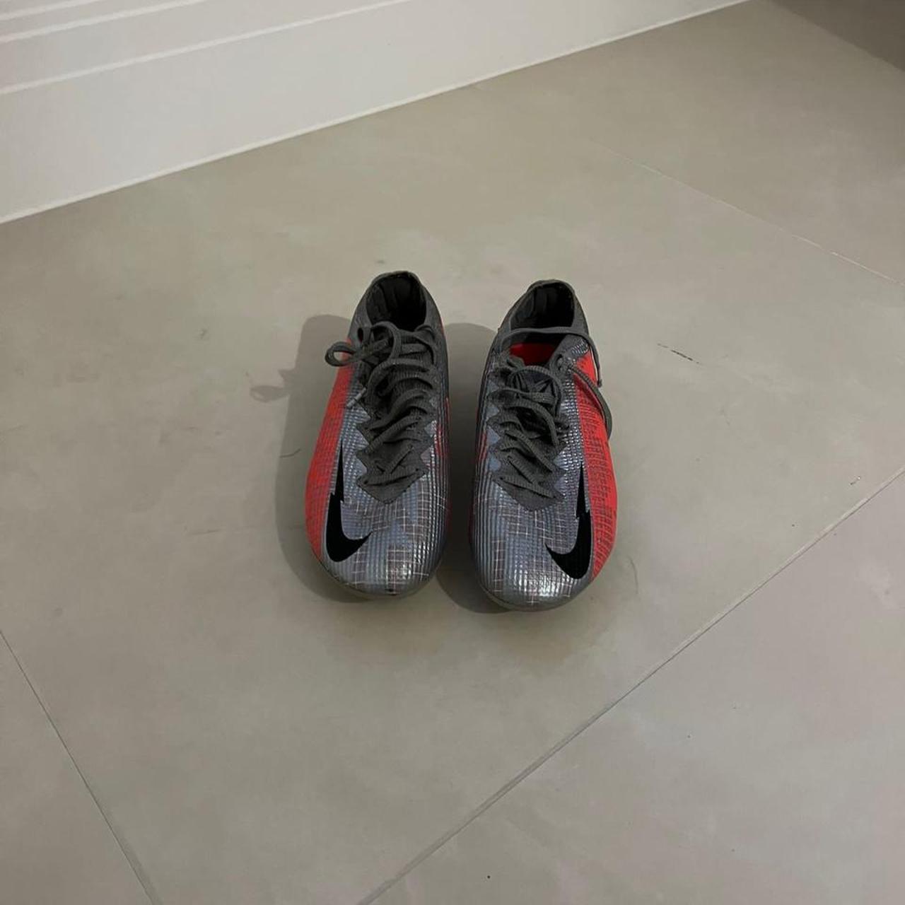 nike mercurial vapor studs
