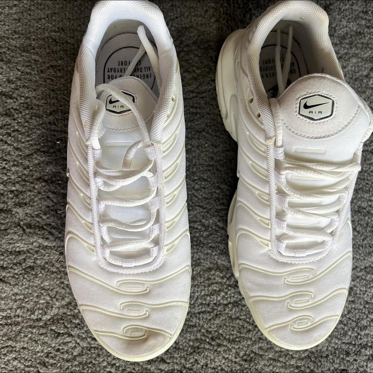 triple white nike trainers