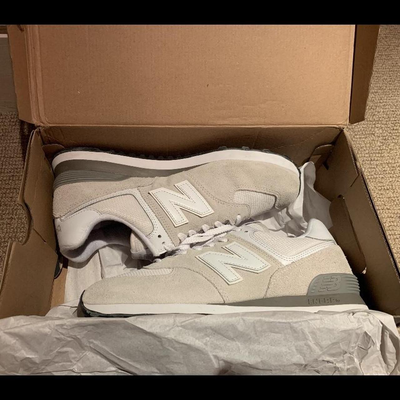 mens white new balance trainers