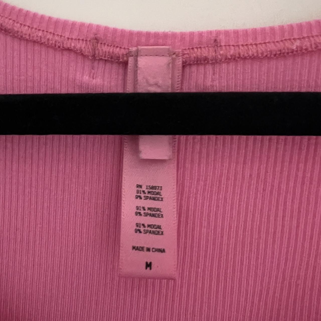 Skims Women's Pink Crop-top | Depop