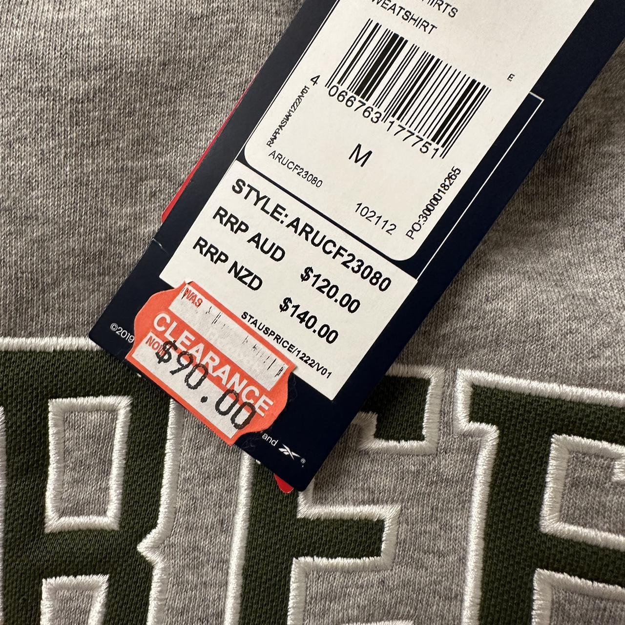 Reebok hoodie New with tags Size medium - Depop