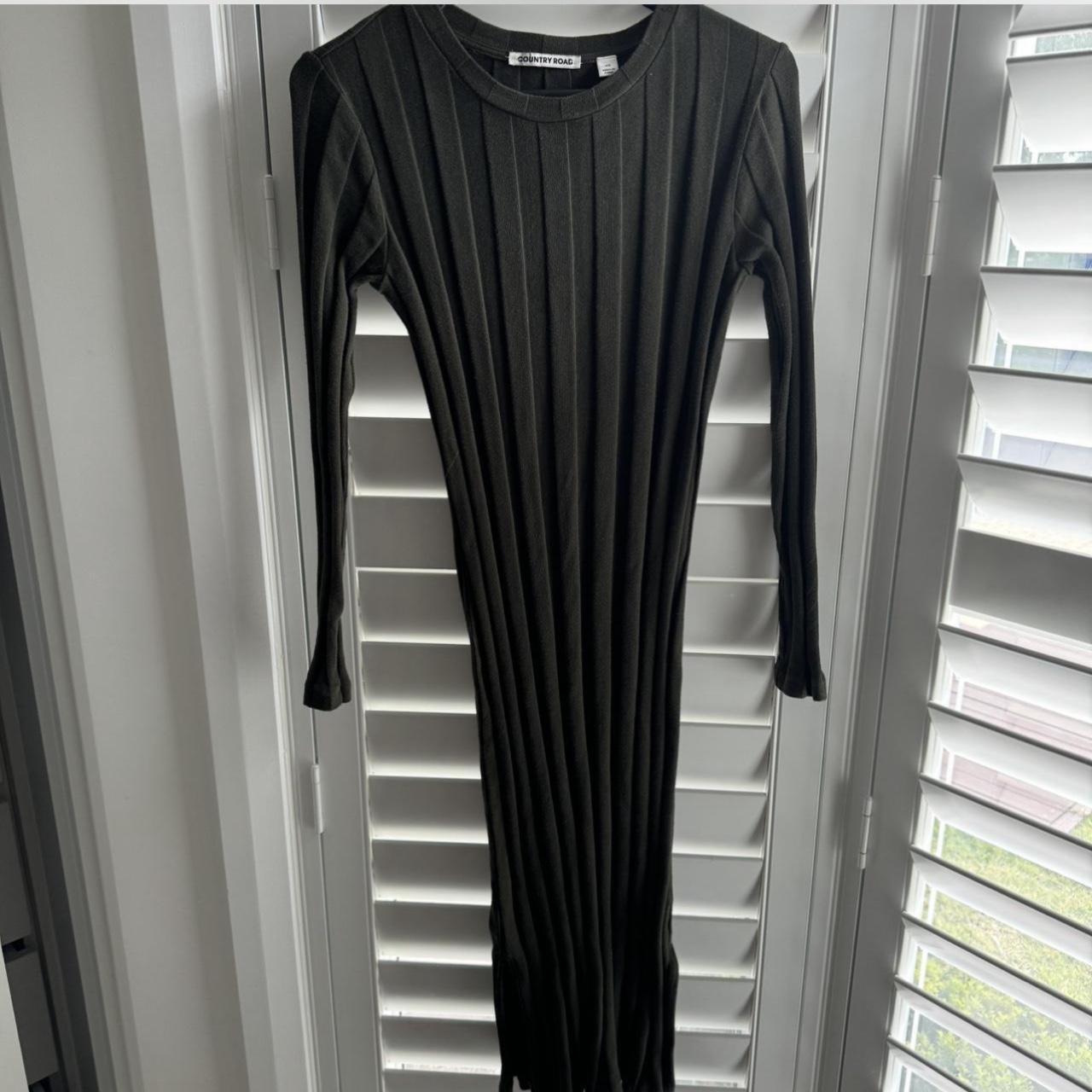 Country road knit dress size XS 100... Depop