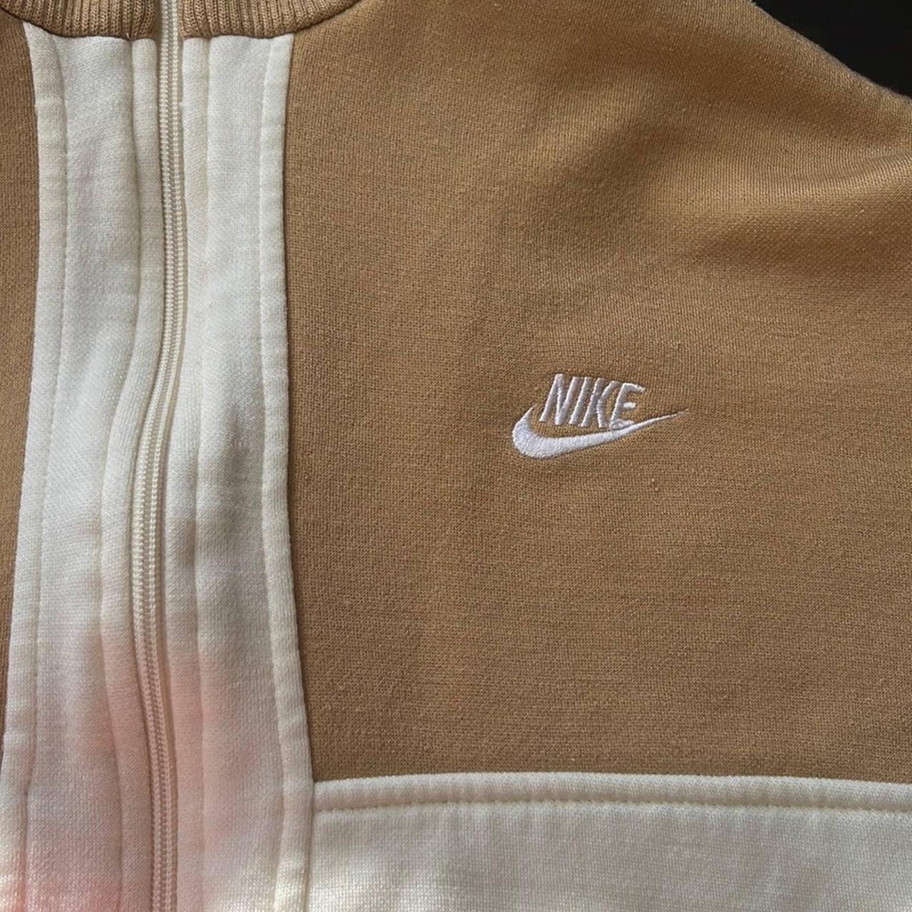 nike tan sweatsuit