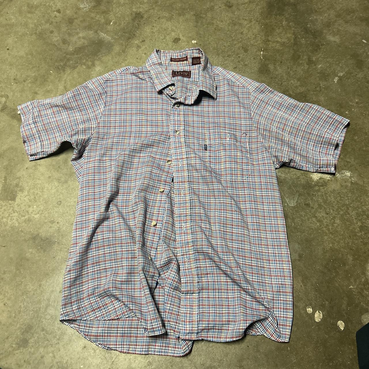 80s vintage Levi’s button up shirt 20Wx28L - Depop
