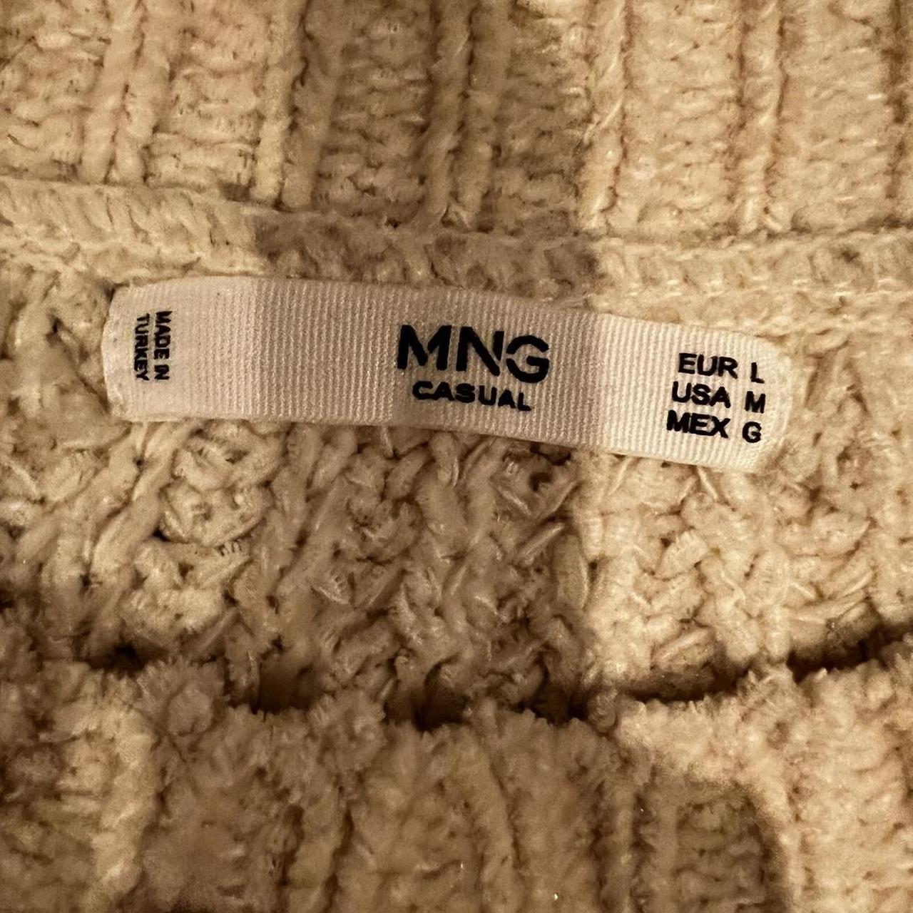 Mango Women's Cream Jumper Depop