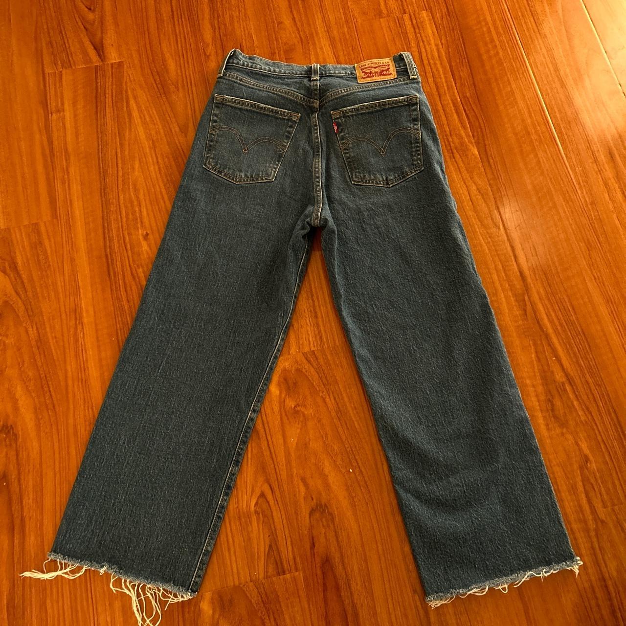 levi-s-women-s-jeans-depop