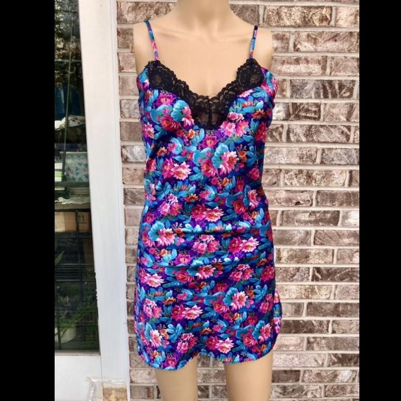 AmeriVINTAGE UND TEXTURE ART FLOWERドレス Ameri（アメリ）の「UND TEXTURE ART FLOWER DRESS（ドレス）」 - WEAR