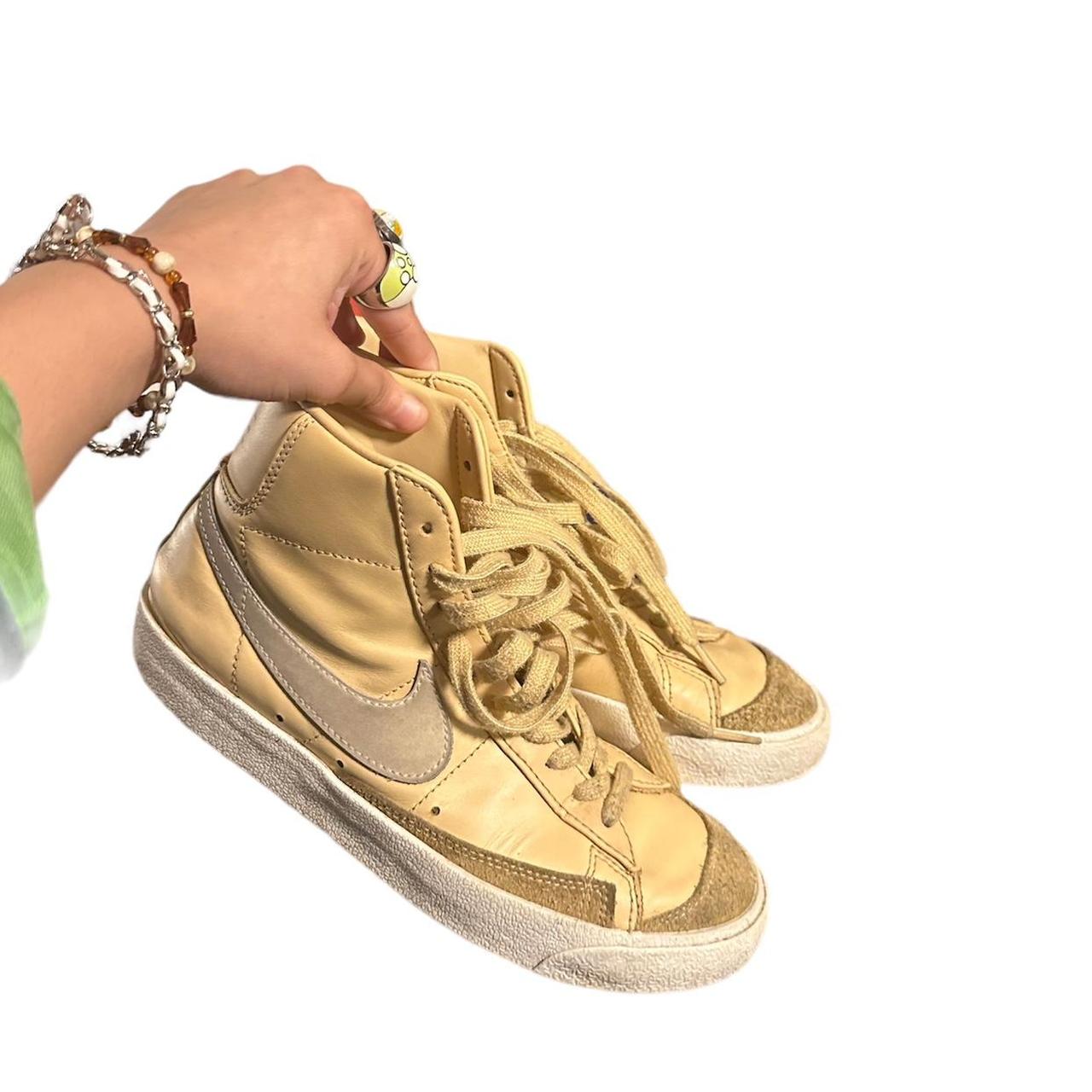 Nike Blazer Mid 77 Bicycle Yellow Nike Shoes Bicycle Yellow Nike