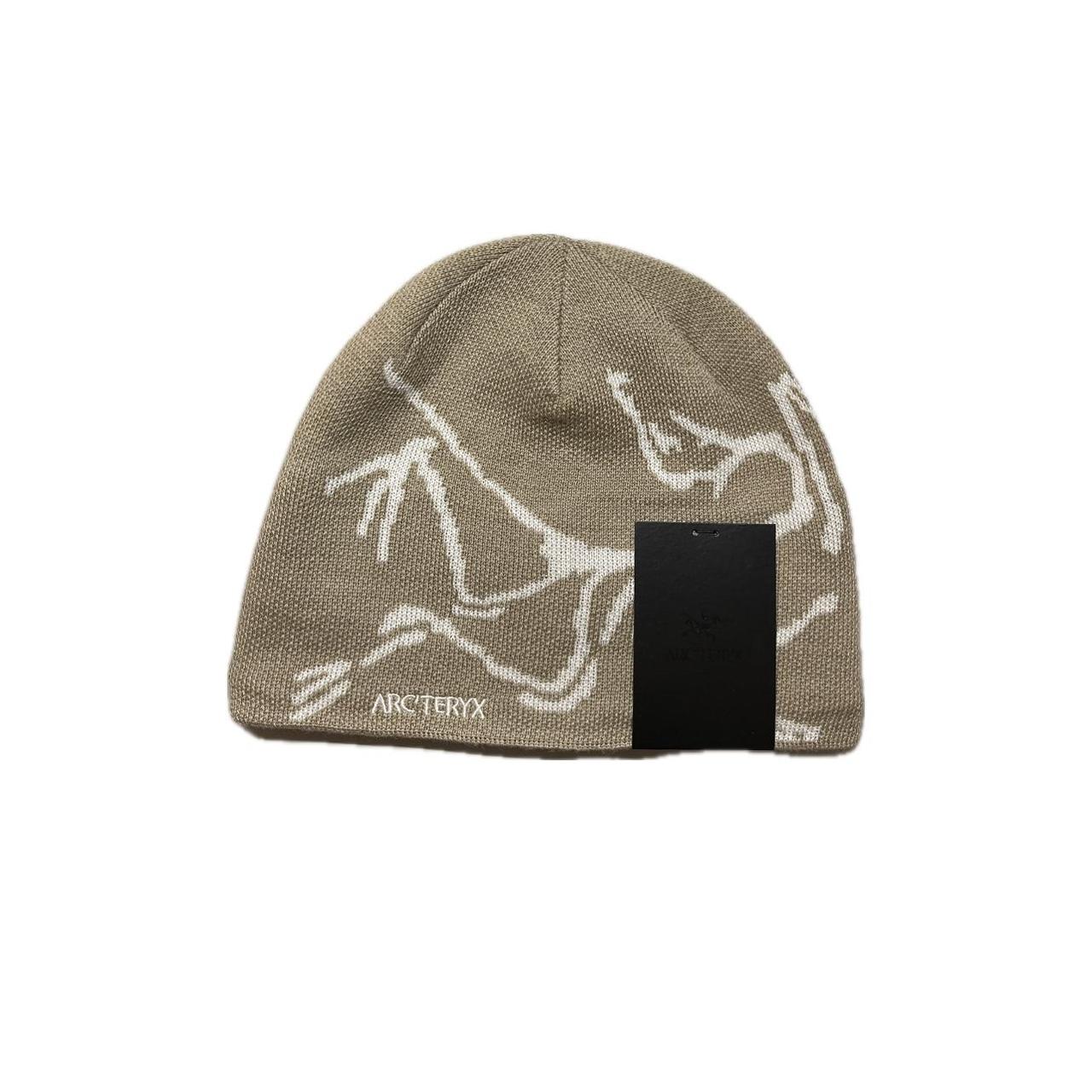 Arc’teryx Toque Smoke Bluff/Arctic Silk Sold out... - Depop