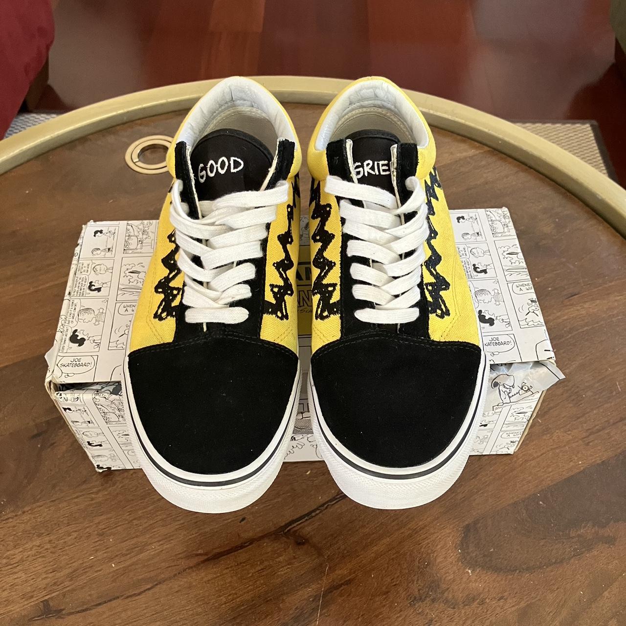 Men's peanuts vans hotsell