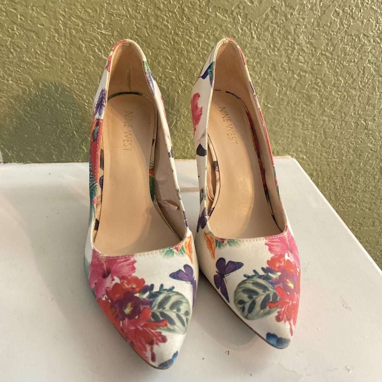 Nine west floral shoes online