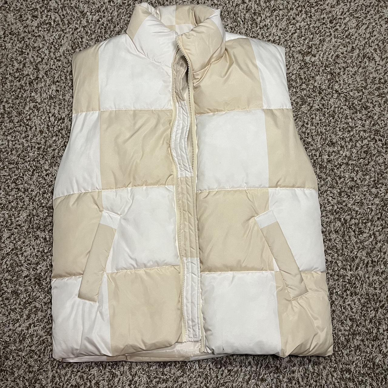 Wild Fable Oversized Checkered Puffer Vest Size Depop