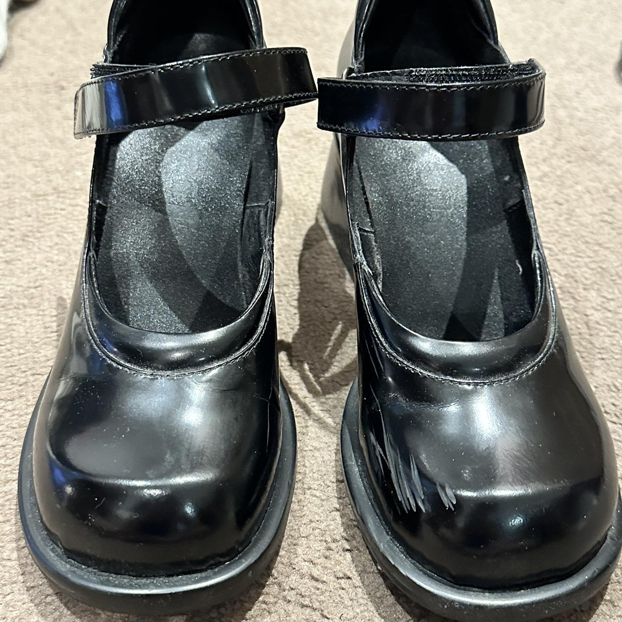 unif dot mary janes