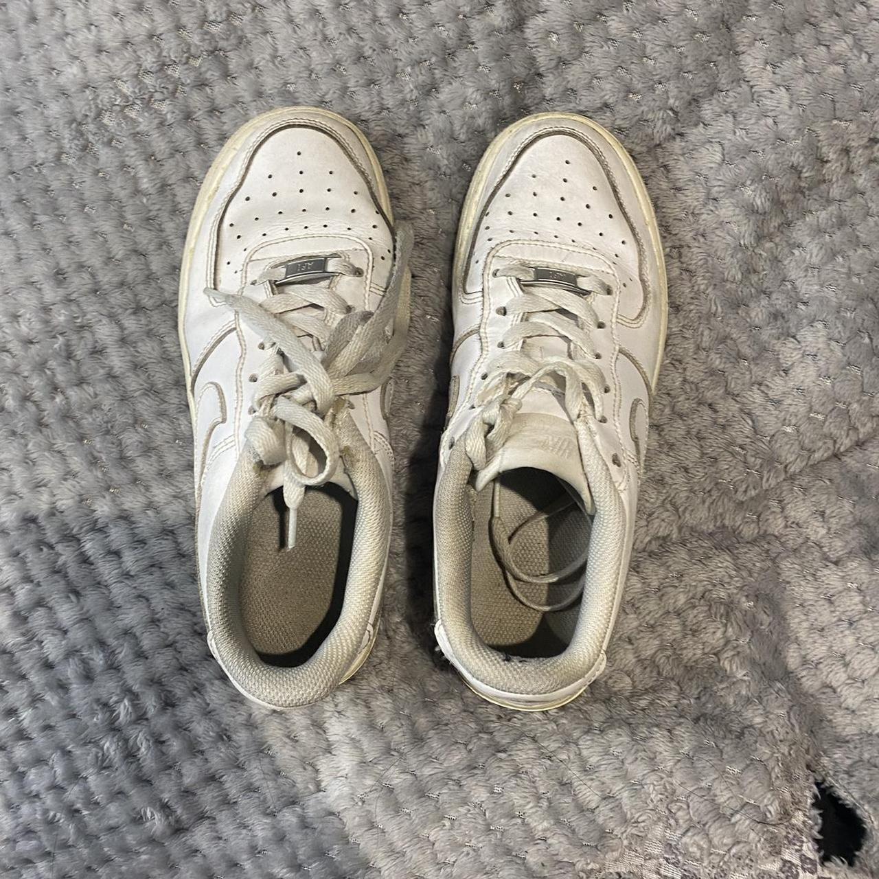 creased dirty air forces