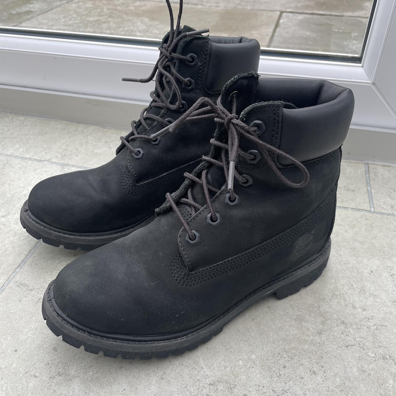 Black timberland sale boots size 9