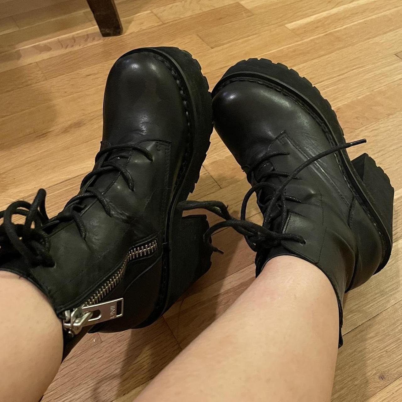 UNIF Women's Black Boots Depop