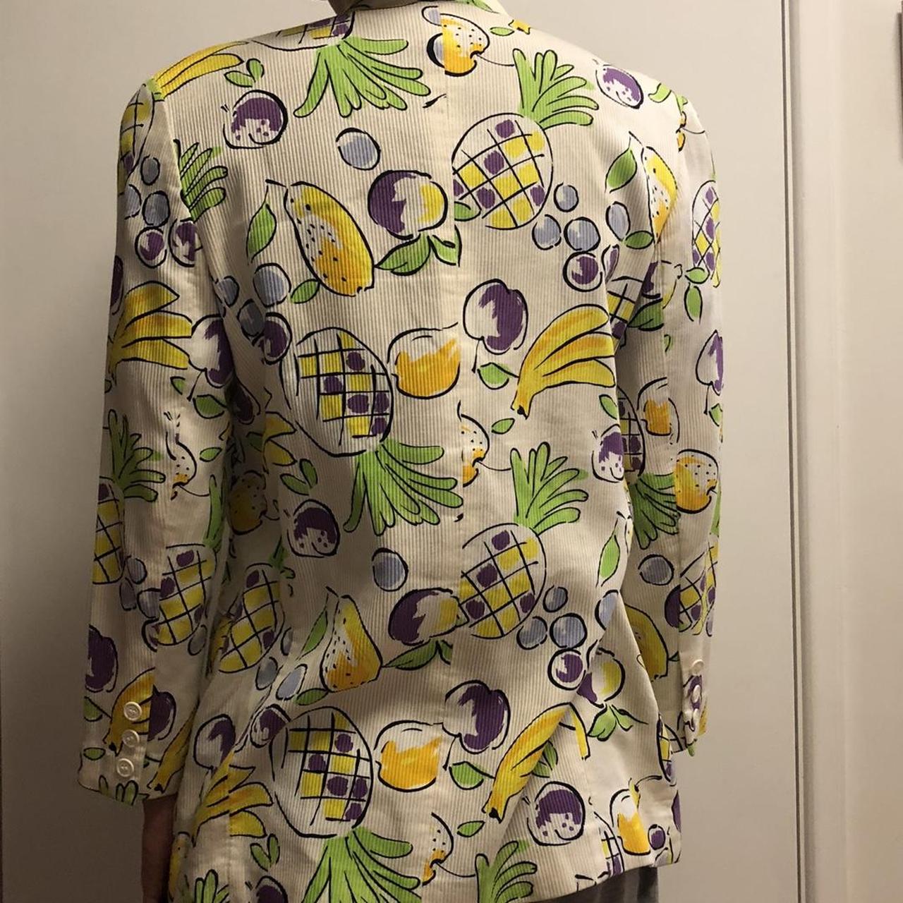 Vintage stylish fruit coat, fits sizes 812, nice... Depop