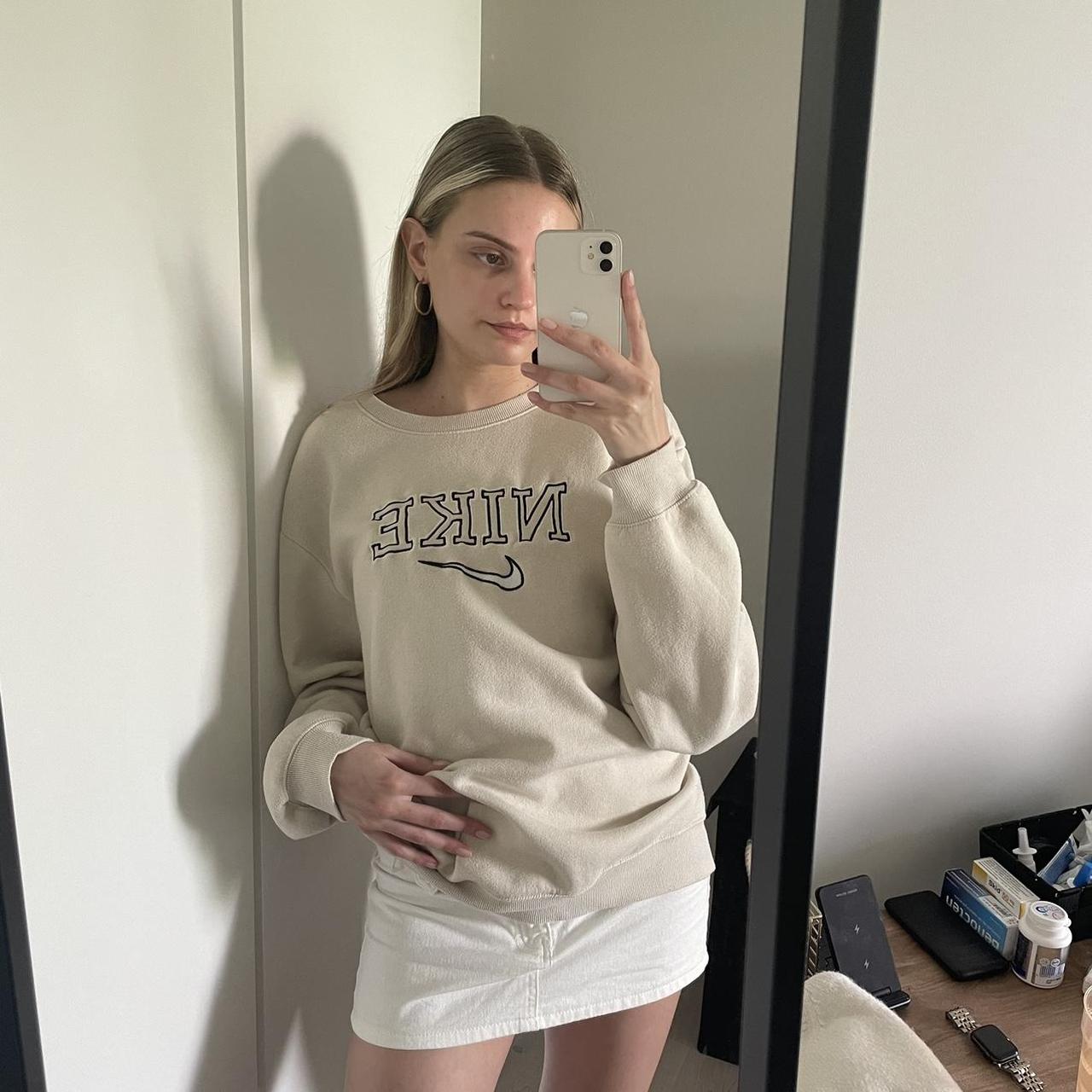 oversized jumper nike